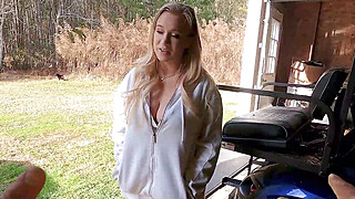 Roadside - Our Mechanic Got Lucky With A Busty Blonde Babe Bailey Brooke Big Boobs Porn Video