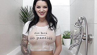 Sexy Chick Alissa Noir Fingers Her Twat For You - DOEGIRLS Big Boobs Porn Video