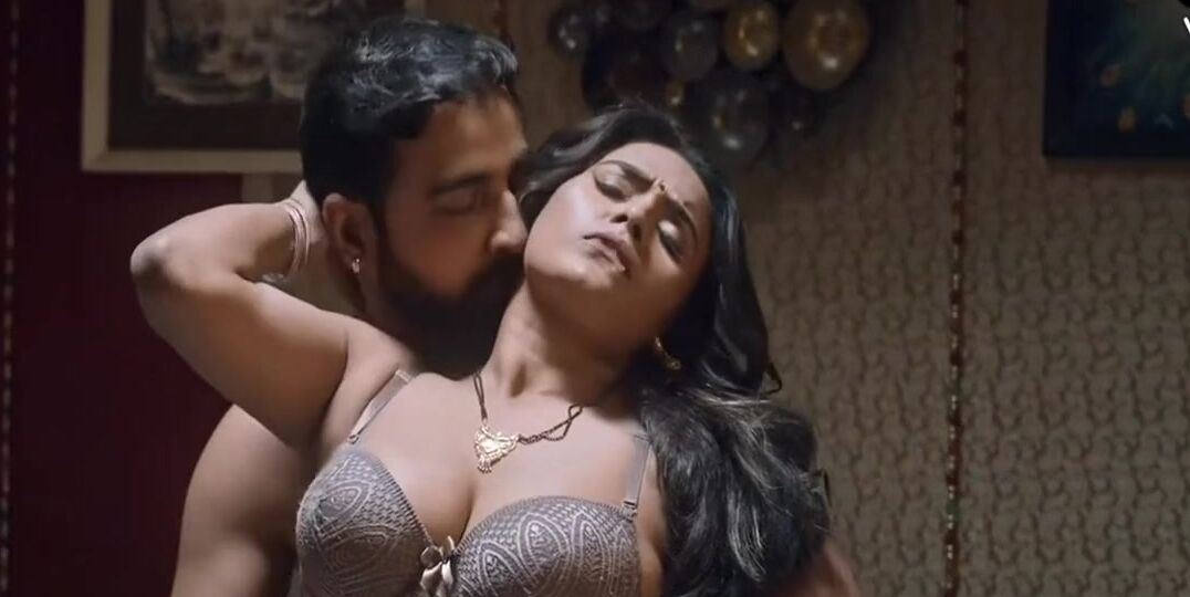 Huge Butt Indian Women Porn Video TheyAreHuge com 