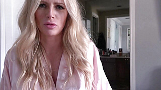 Fit Mom Fucks After Sleepover Big Boobs Porn Video