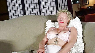 Mom's New Pantyhose Gets Her In The Mood Big Boobs Porn Video